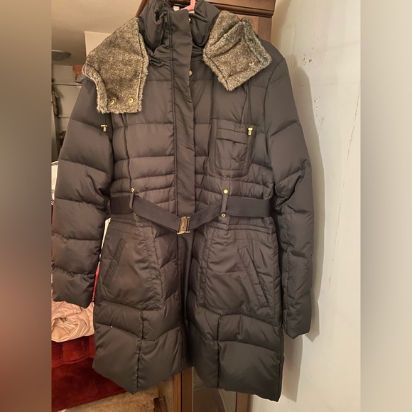 DKNY Winter coat - Picture 4 of 9